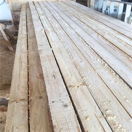禄森木业 批发4米辐射松建筑木方 辐射松木方厂家供应