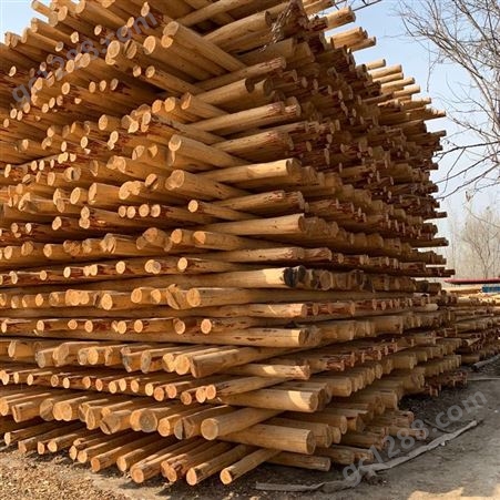 盛金源 生产 油木杆 8米  12个粗 油炸杆 通信木杆 防腐木杆 生产范围：6-10米 具体型号电话咨询
