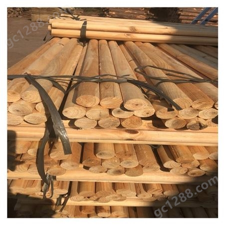 孝感市木材加工 市场出售两米松木杆木棍木棒 树木支撑杆批发