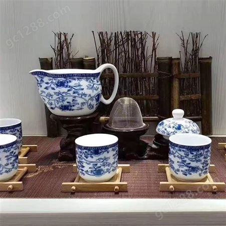 景德镇陶瓷茶具套装 年终员工福利礼品瓷赠送 7头青花瓷家用过滤茶具茶杯 logo订制厂家批发