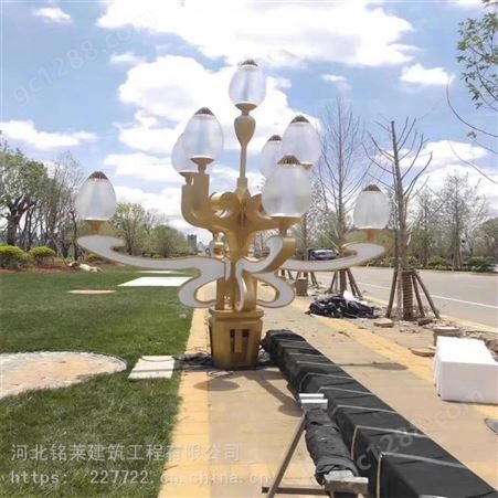 公园智慧路灯城市照明6米8米环境监测LED屏5G多功能灯杆