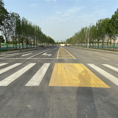 热熔标线停车场车位厂小区规划道路施工黄色白色划线品质高效果好