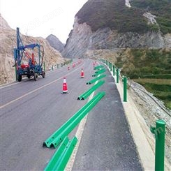 成都护栏供应公路波形护栏 锌钢高速波形护栏安装