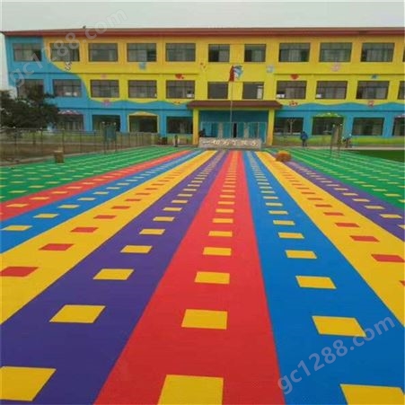 悬浮拼装地板西安厂家 拼装地垫批发  幼儿园操场垫